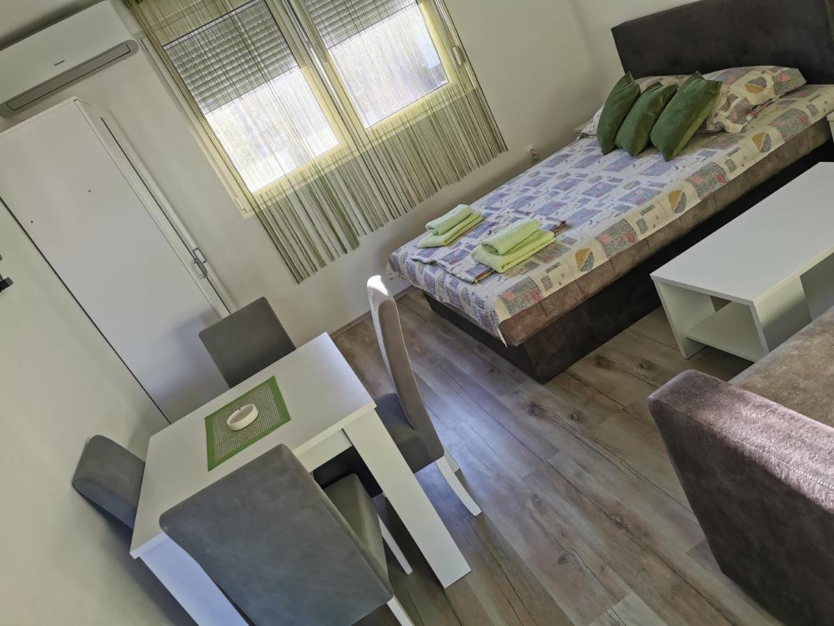 Apartmani Manila, Vrnjacke Terme-Popust, Spa Centar Pegaz-Popust, Garazno Mesto Vrnjačka Banja Zewnętrze zdjęcie
